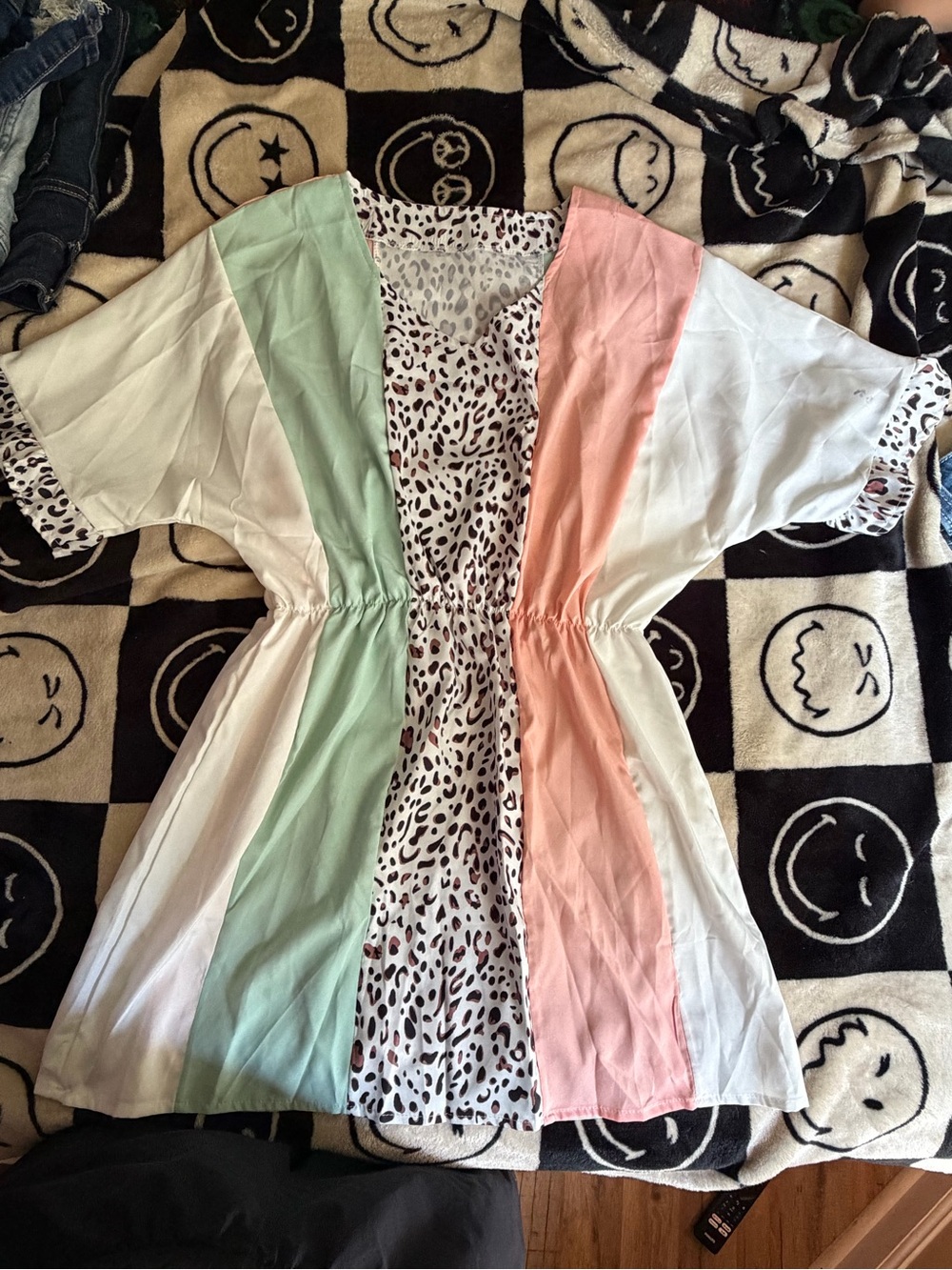 Pastel Colorblock Leopard-Print Women’s Top